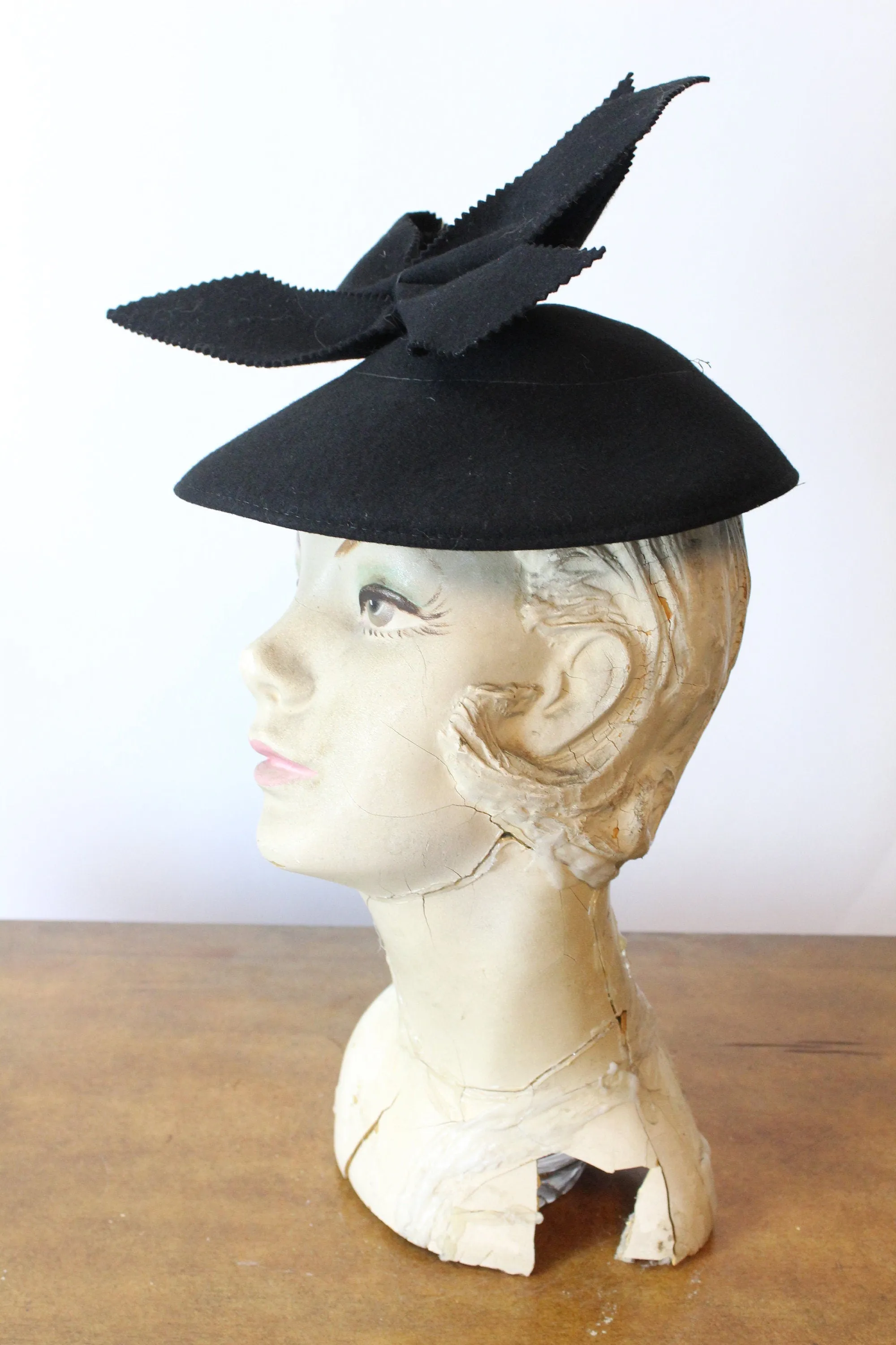 1940s PINKED EDGE BOW tilt hat | new fall