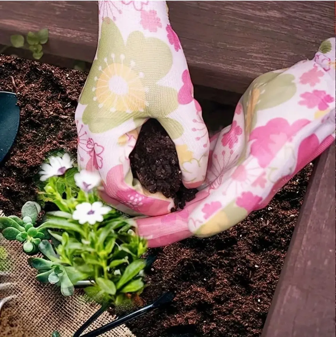 Ambidextrous Gardening Gloves