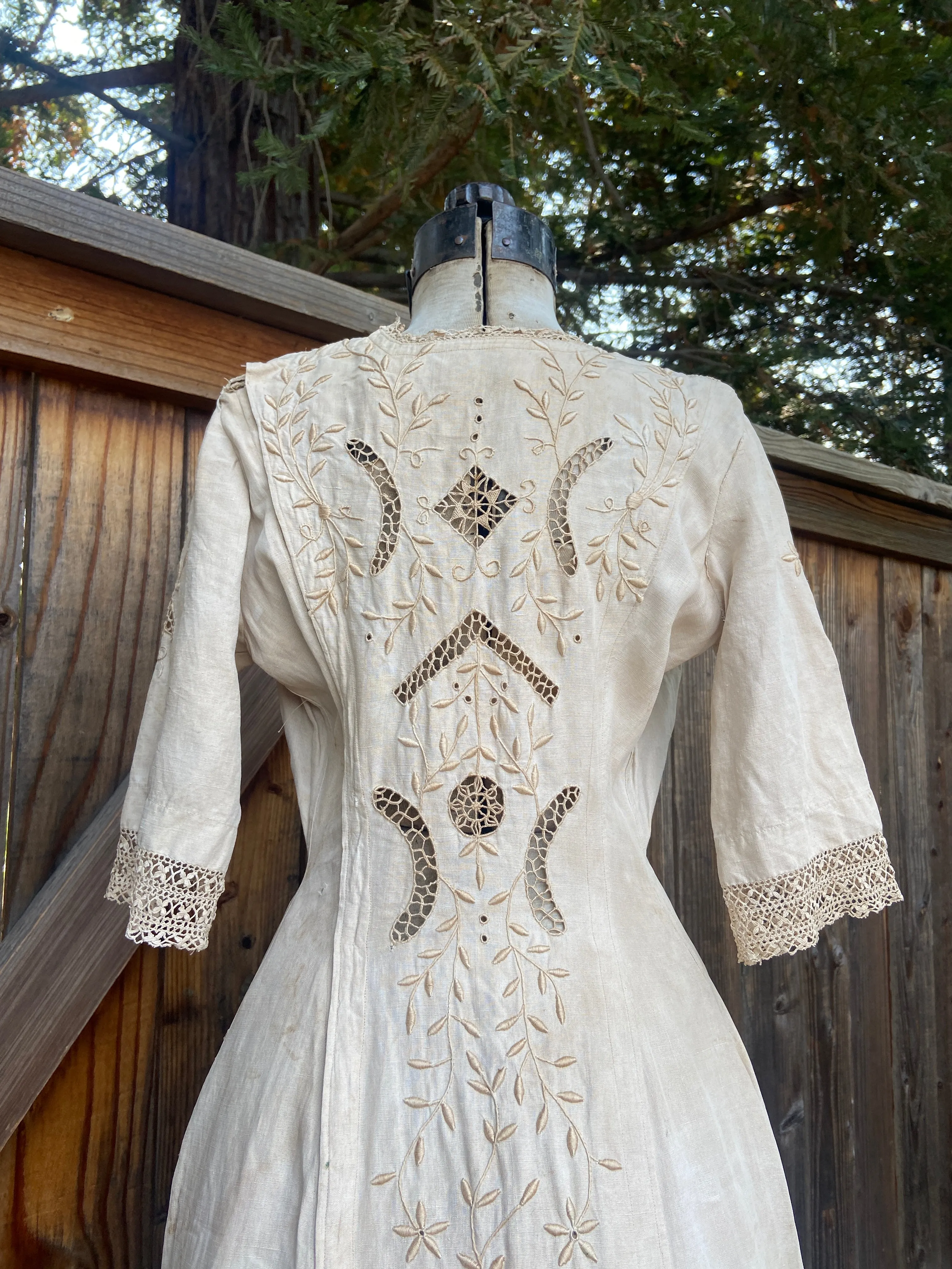 Antique Edwardian Ecru Linen Embroidered Dress