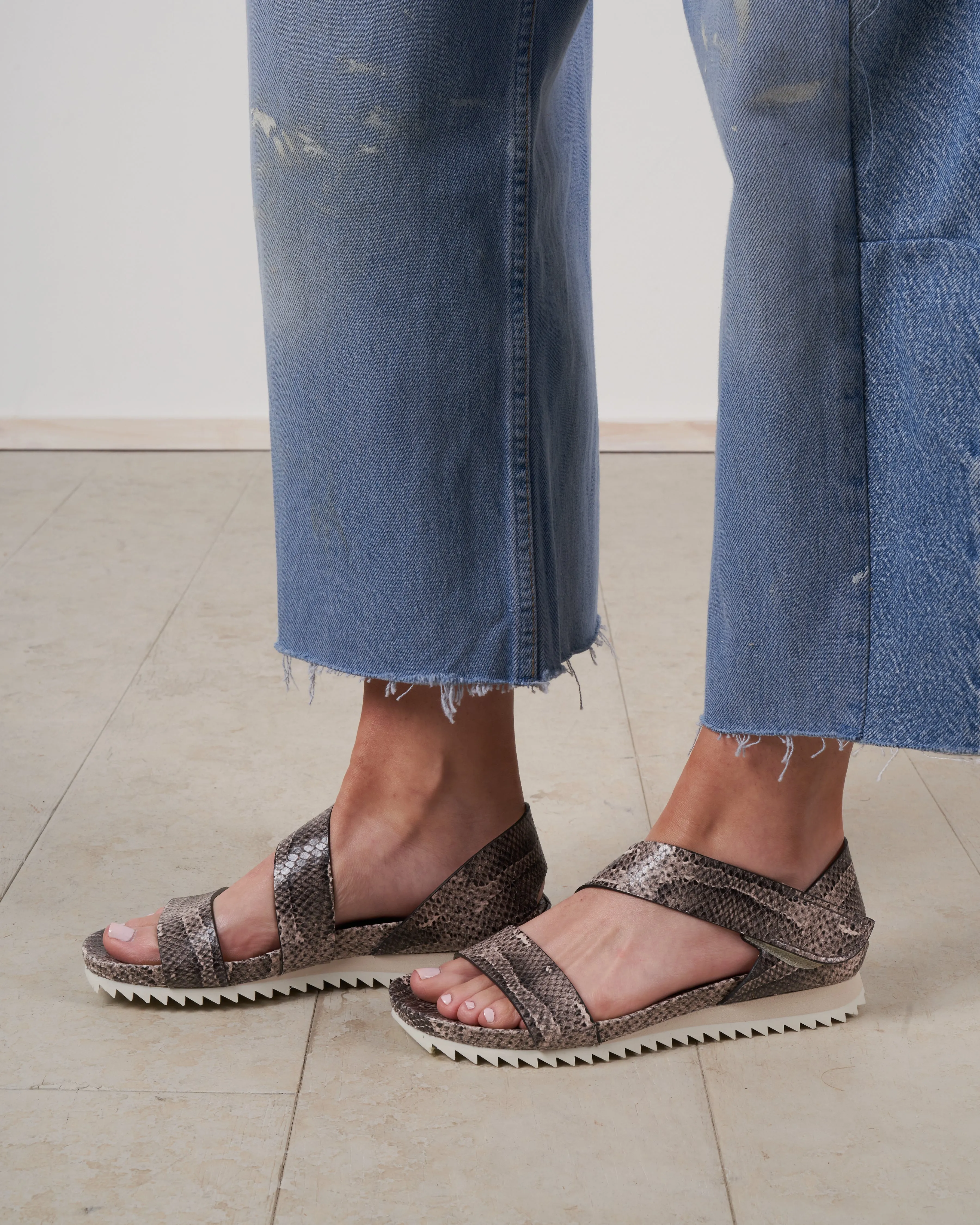 jedda sandal - sand vipera