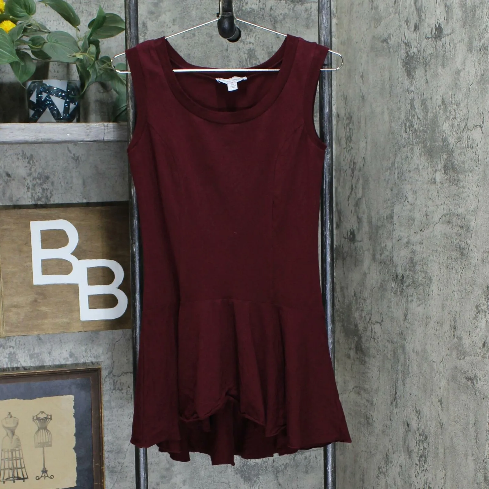 Kathleen Kirkwood Women's Flirty No-Peplum Peplum Top Wine XS