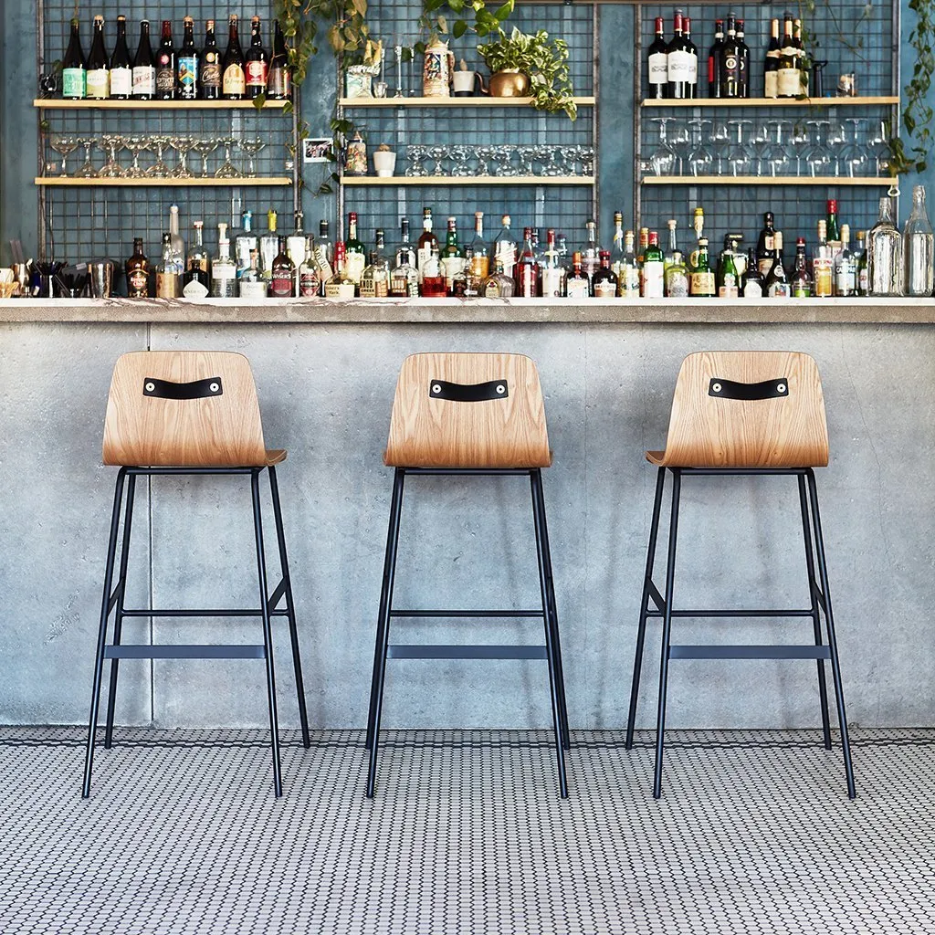 Lecture Bar Stool