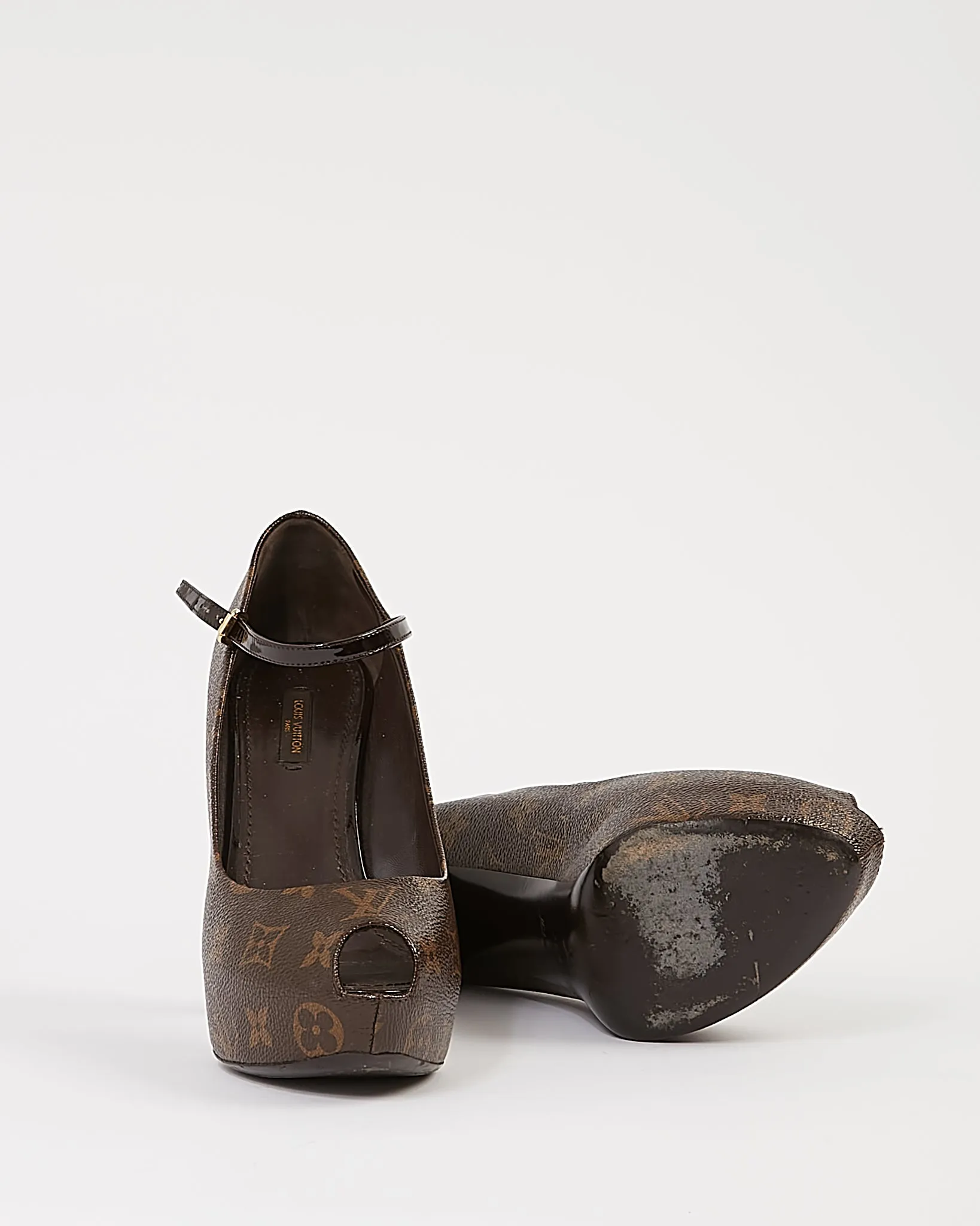Louis Vuitton Monogram Canvas Pumps - 38.5