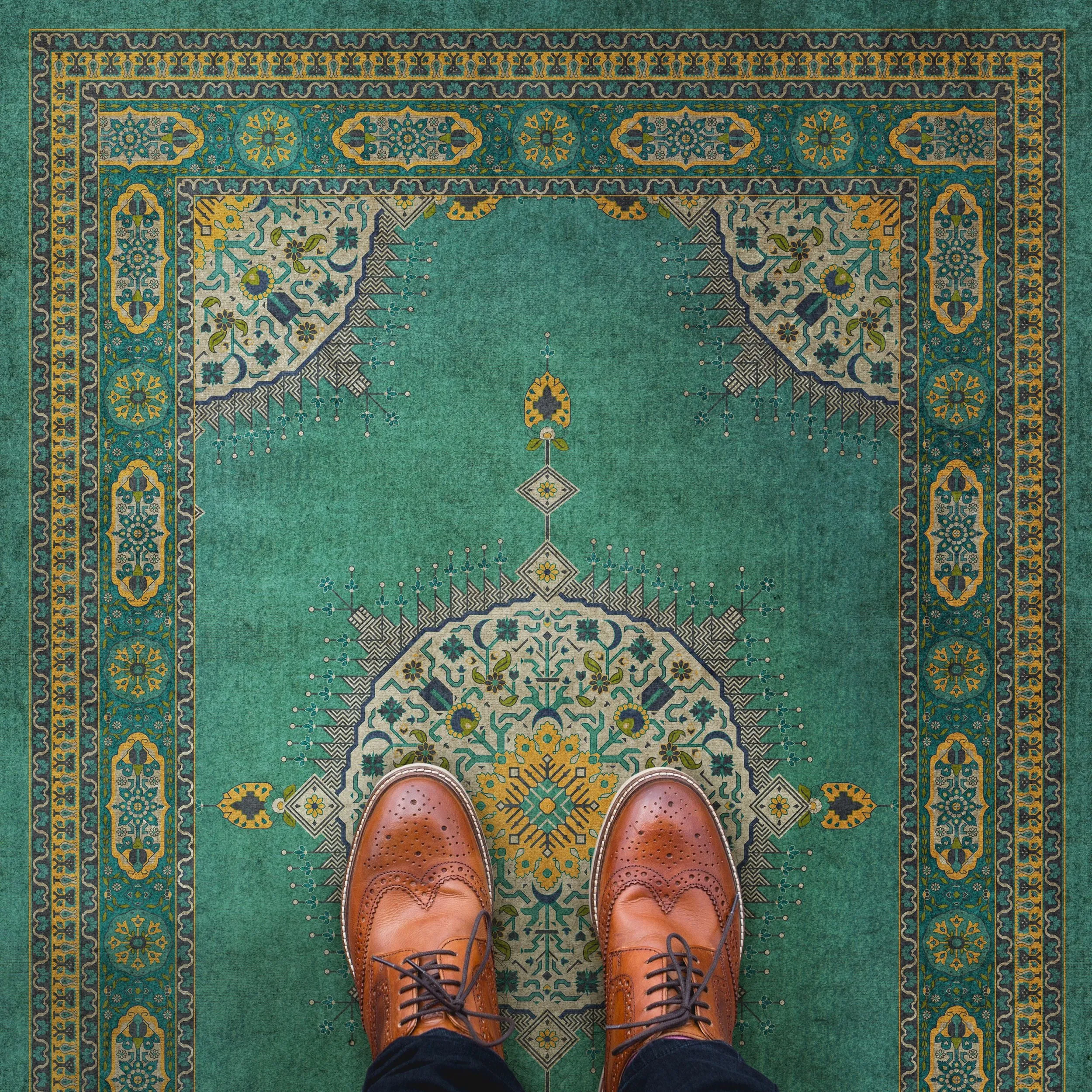 Persian Bazaar - Tabriz "Avesta" Vinyl Floorcloth - Spicher & Co.