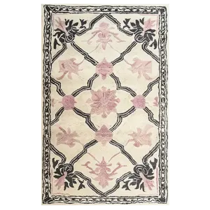 Petal Veil Mosaic Hand Tufted Rug
