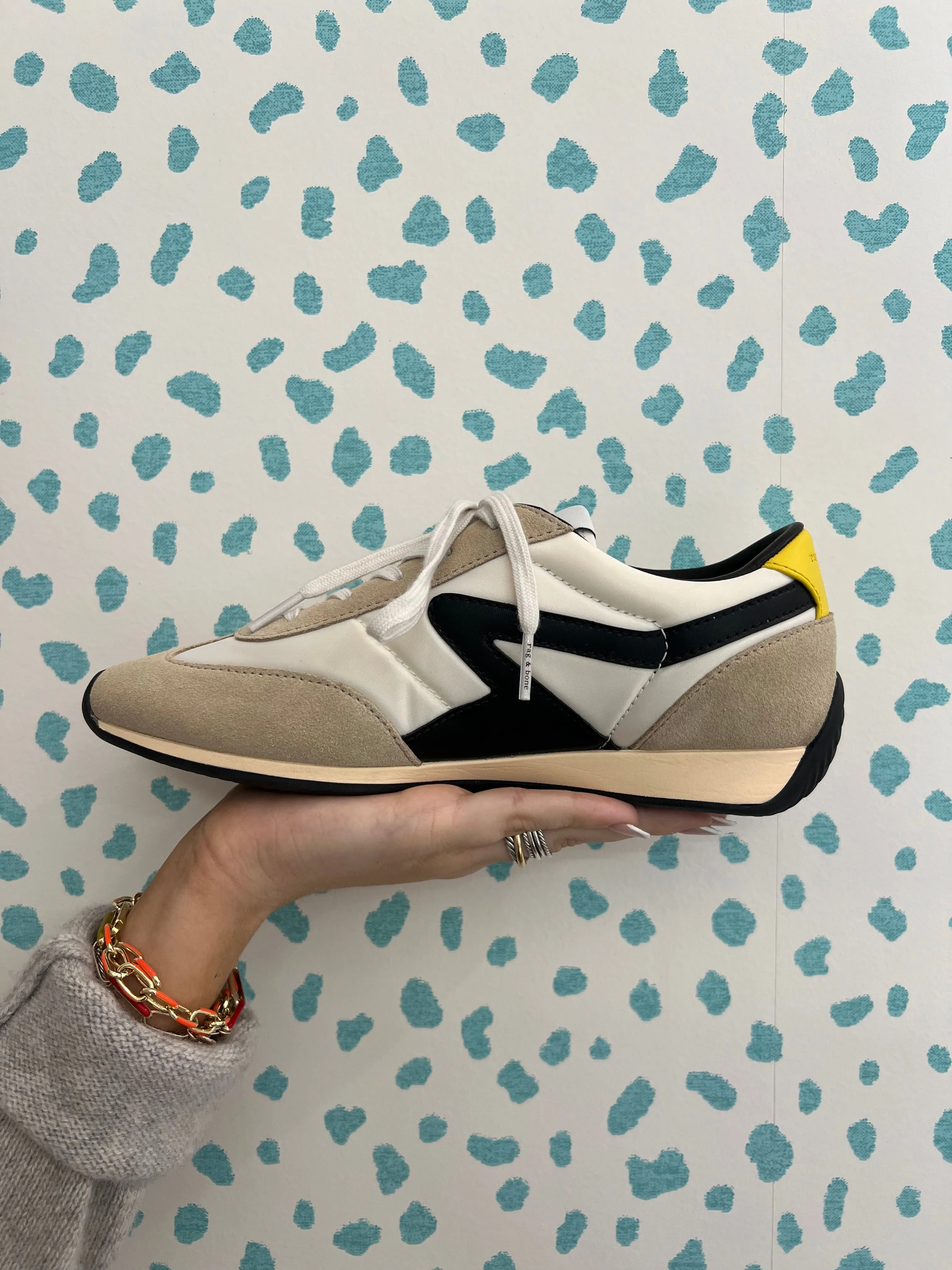 Retro Runner Slim Sneaker