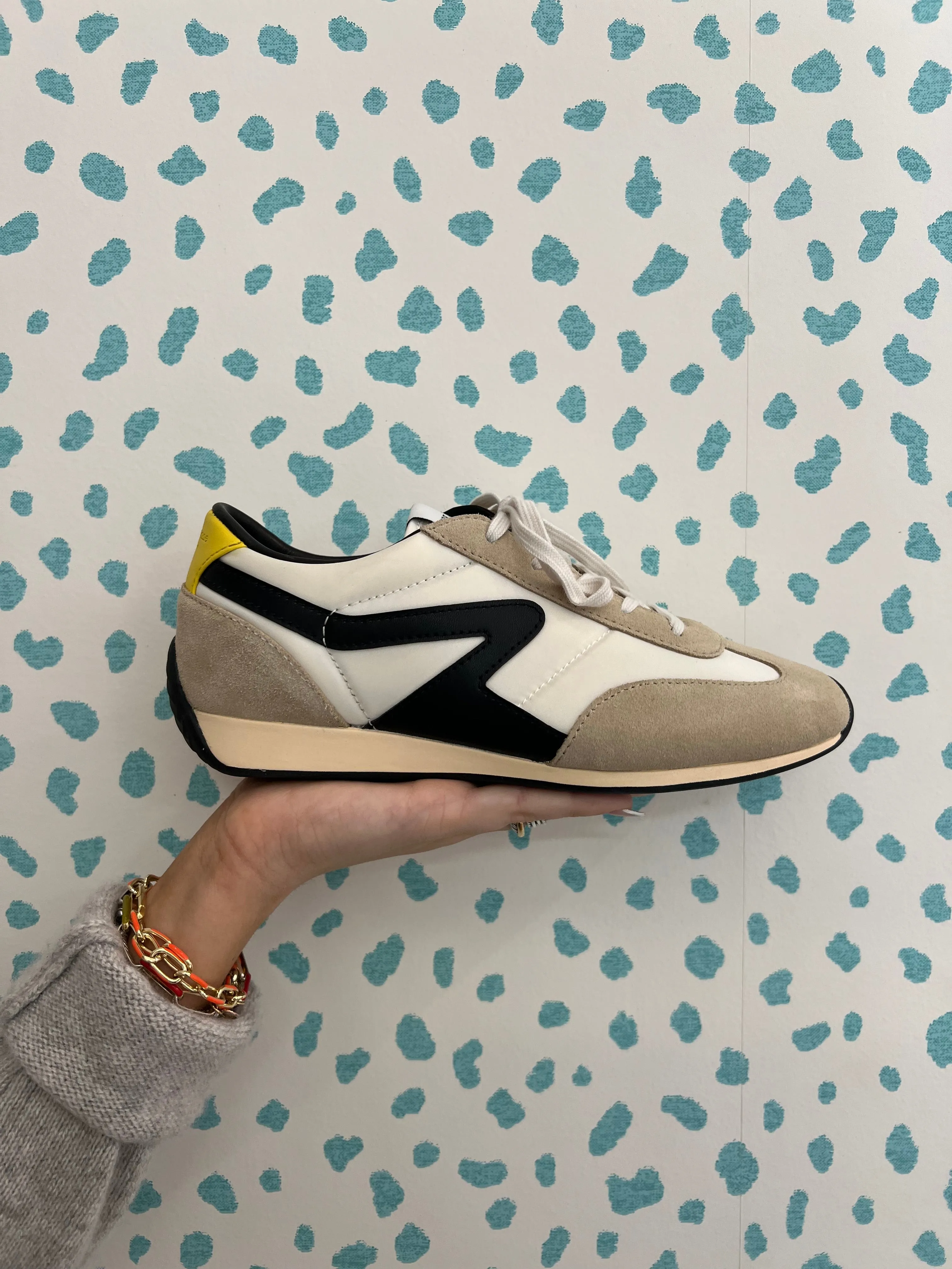 Retro Runner Slim Sneaker