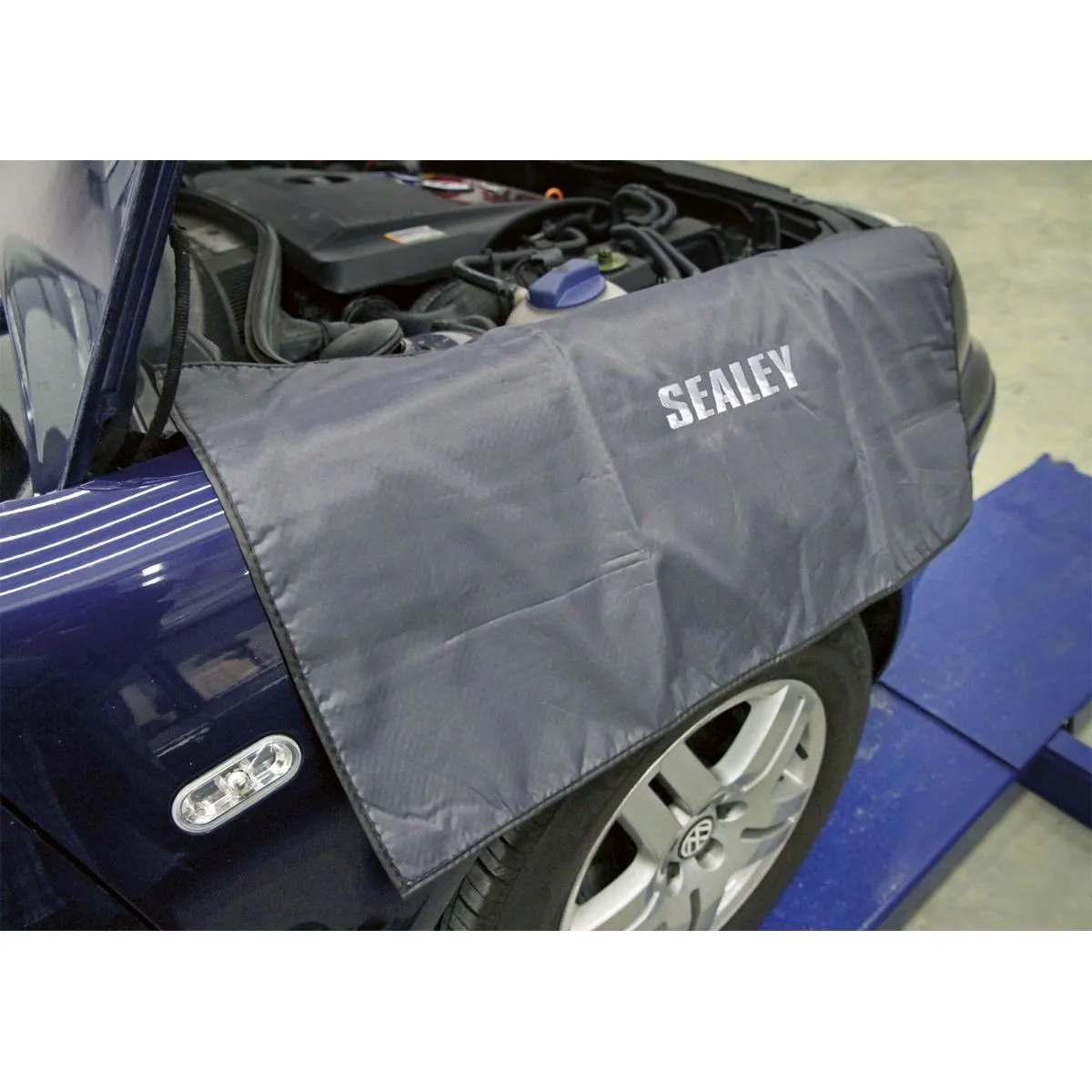 Sealey Wing Cover Non-Slip 800 x 450mm