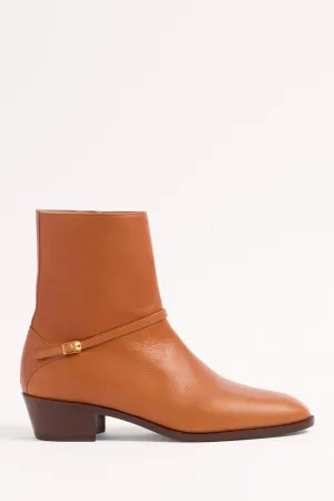 VALENTINO GARAVANI | PAT ANKLE BOOTS