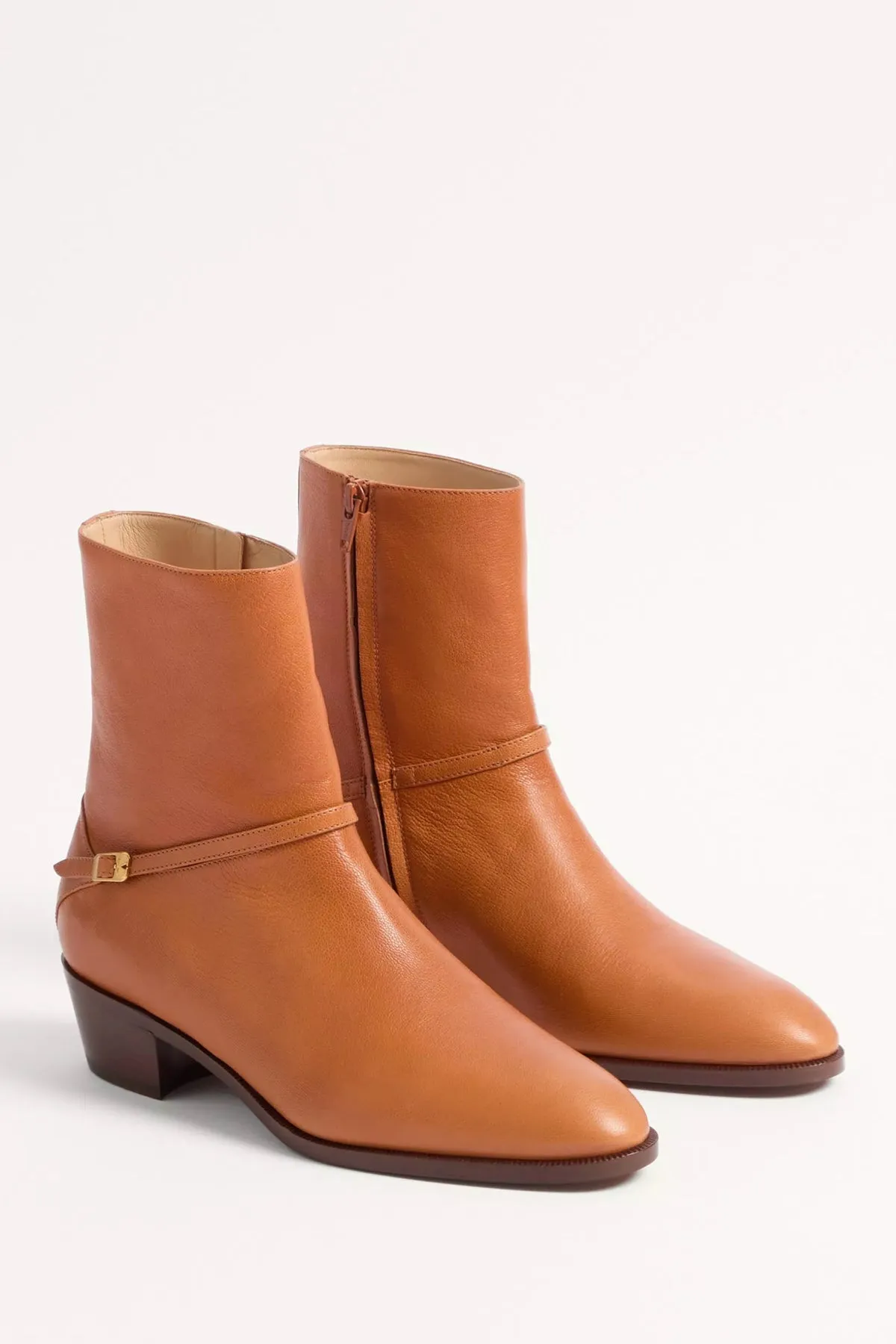 VALENTINO GARAVANI | PAT ANKLE BOOTS