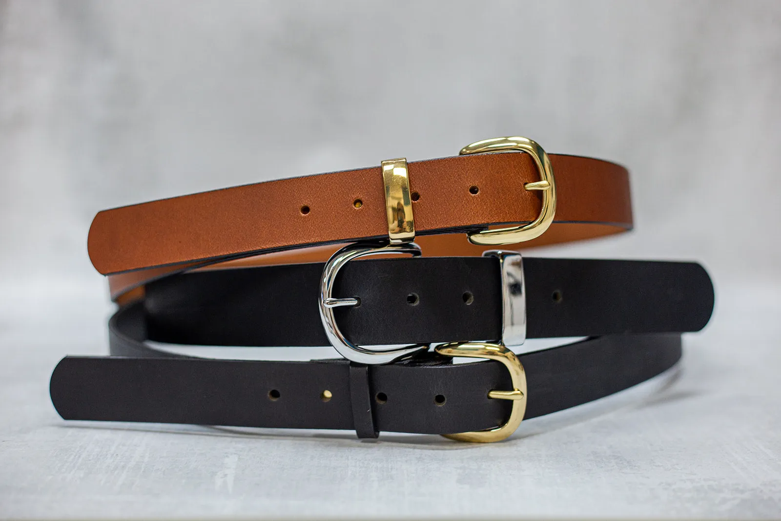 Water Buffalo Leather Belt, 1-1/4" wide, Round Buckle [Quick Ship]