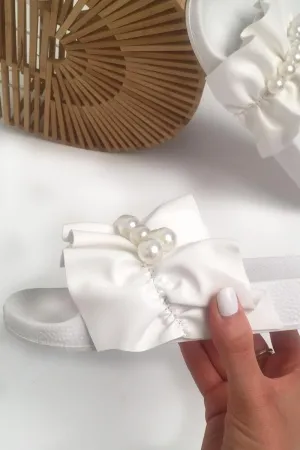 White Pearl Detail Ruffle Sliders - Kahli