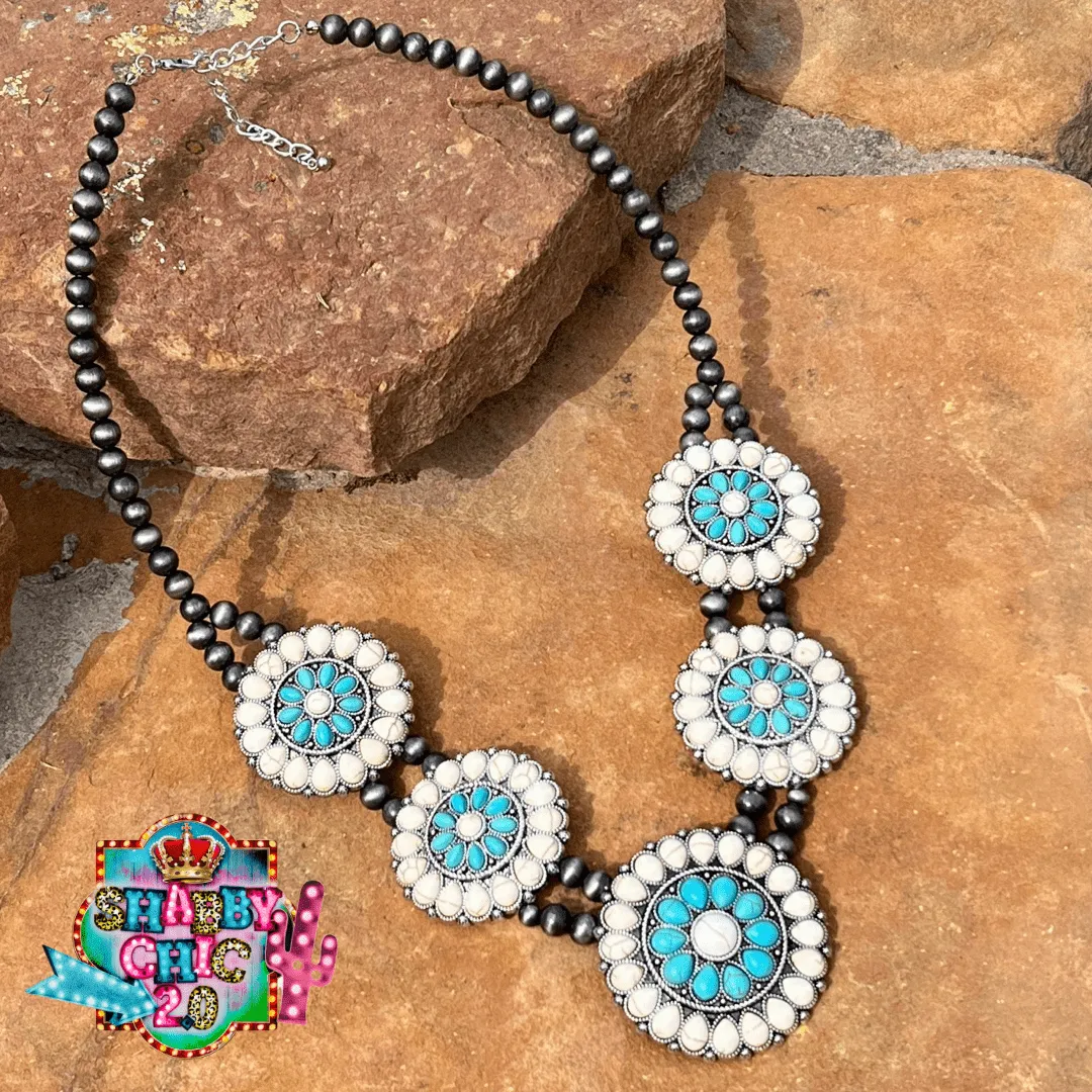 White/Turquoise Round Squash Necklace