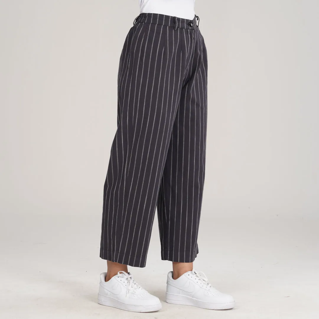 Women Black Stripe Pant