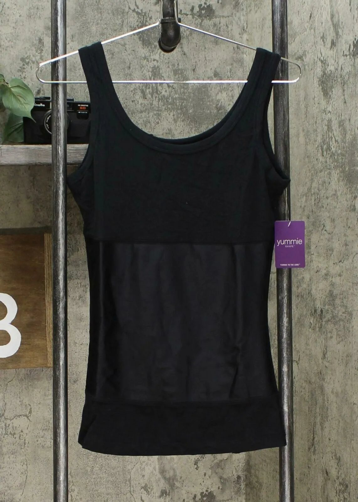 Yummie 2 Pack 3-Panel Shaping Boyfriend Tank Tops Black/ White Large